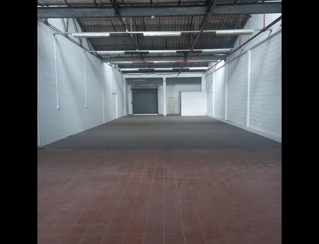 INDUSTRIAL PROPERTY TO RENT IN KENSINGTON